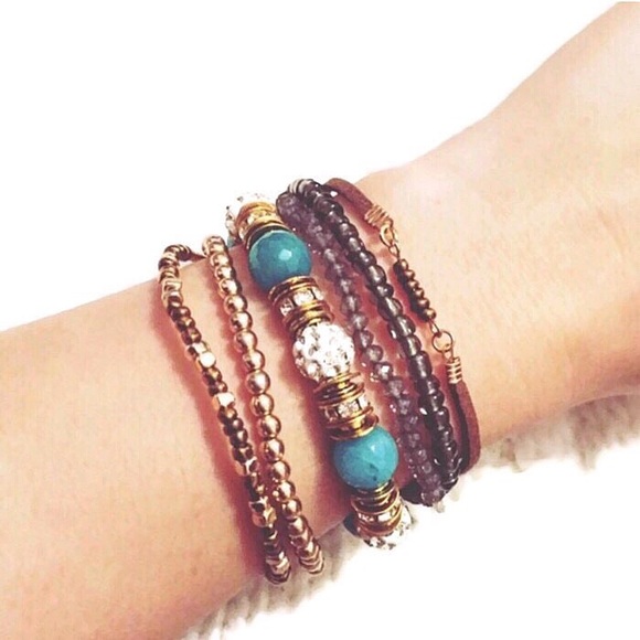Jewelry - Handmade Blue & White Jeweled Beaded Bracelet